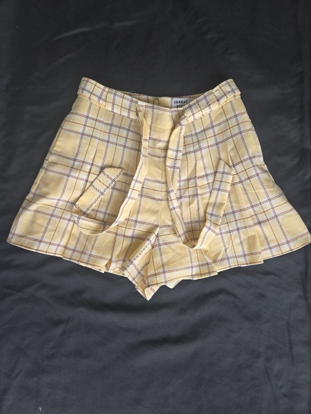 Aritzia SUNDAY BEST‎ Yellow Plaid Mini Skirt Excellente Conditions